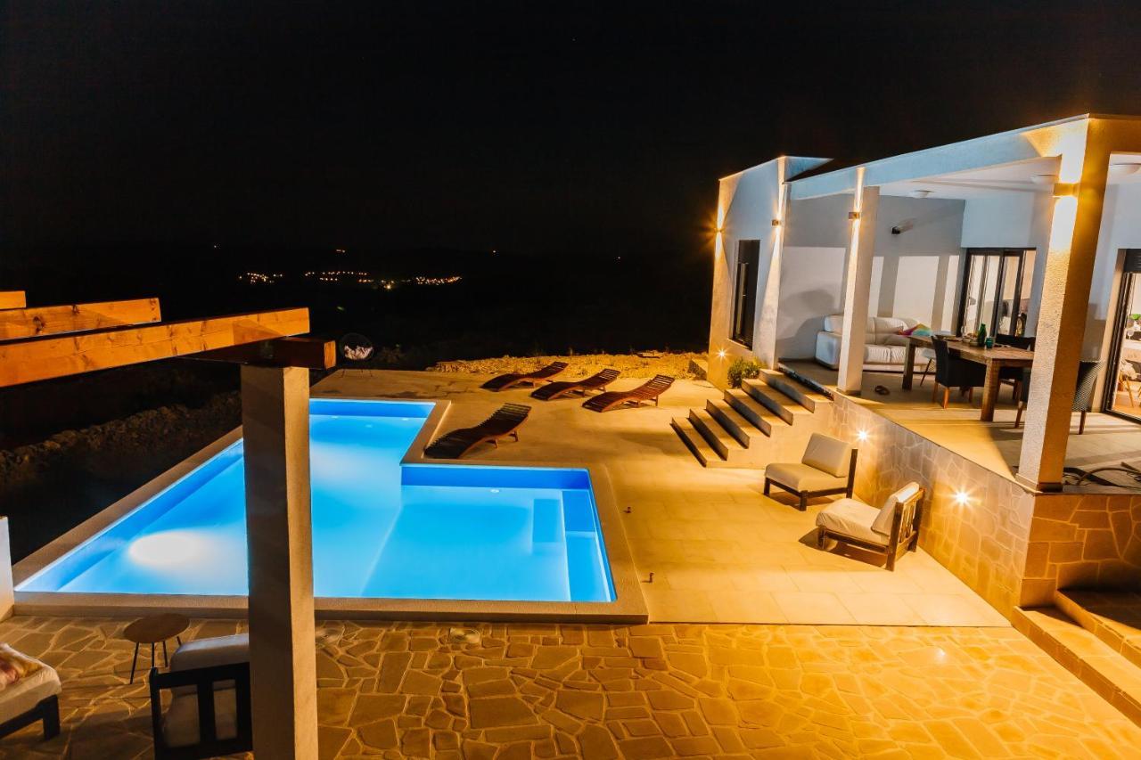 Villa Zlatno Sunce In The Hills Near Trogir Vrsine Exterior photo